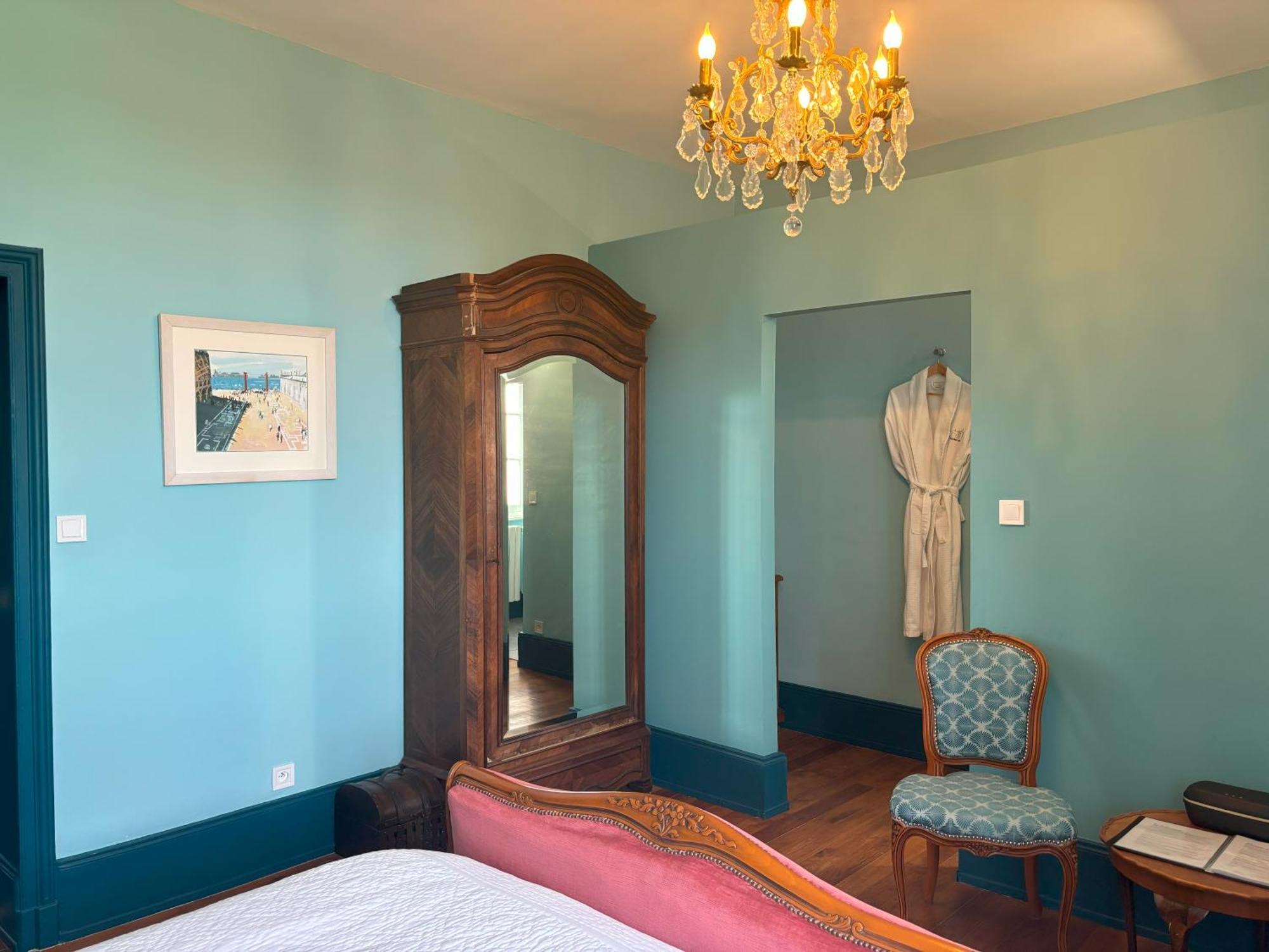 Chateau De Bruges Lapeyrouse Εξωτερικό φωτογραφία