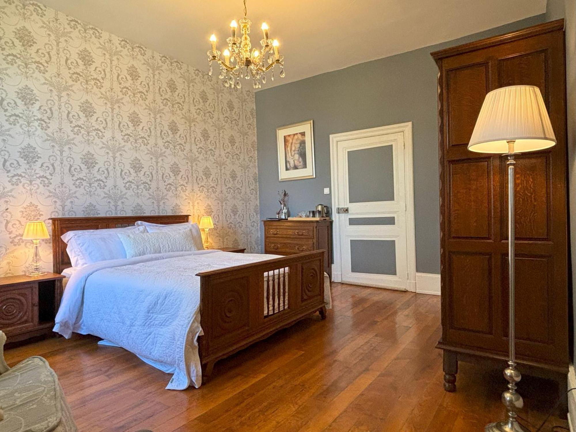 Chateau De Bruges Lapeyrouse Εξωτερικό φωτογραφία